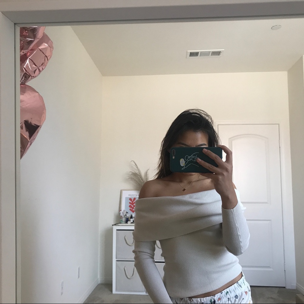 Off shoulder sweater